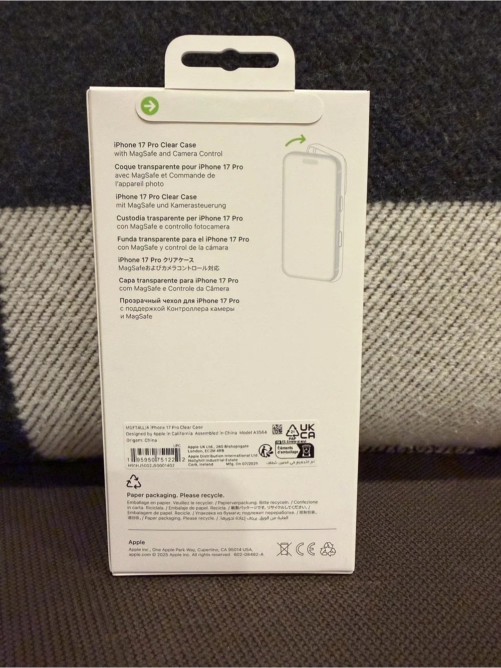 Apple iPhone 17 Pro Clear Case NWT